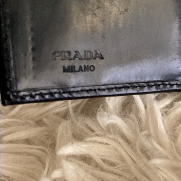 PRADA - AUTHENTIC PRADA Sm Leather Bifold Wallet From MILINO - Picture 16 of 16